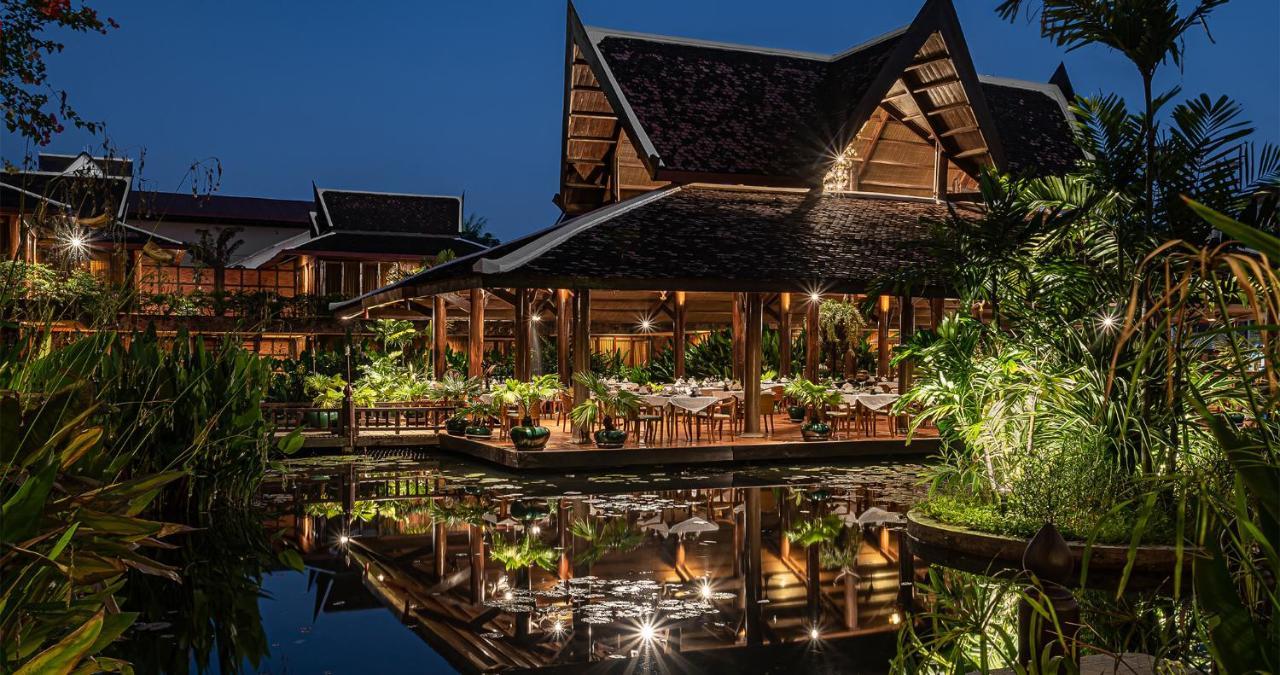 Angkor Village Hotel Siem Reap Eksteriør bilde The River Kwai Restaurant
