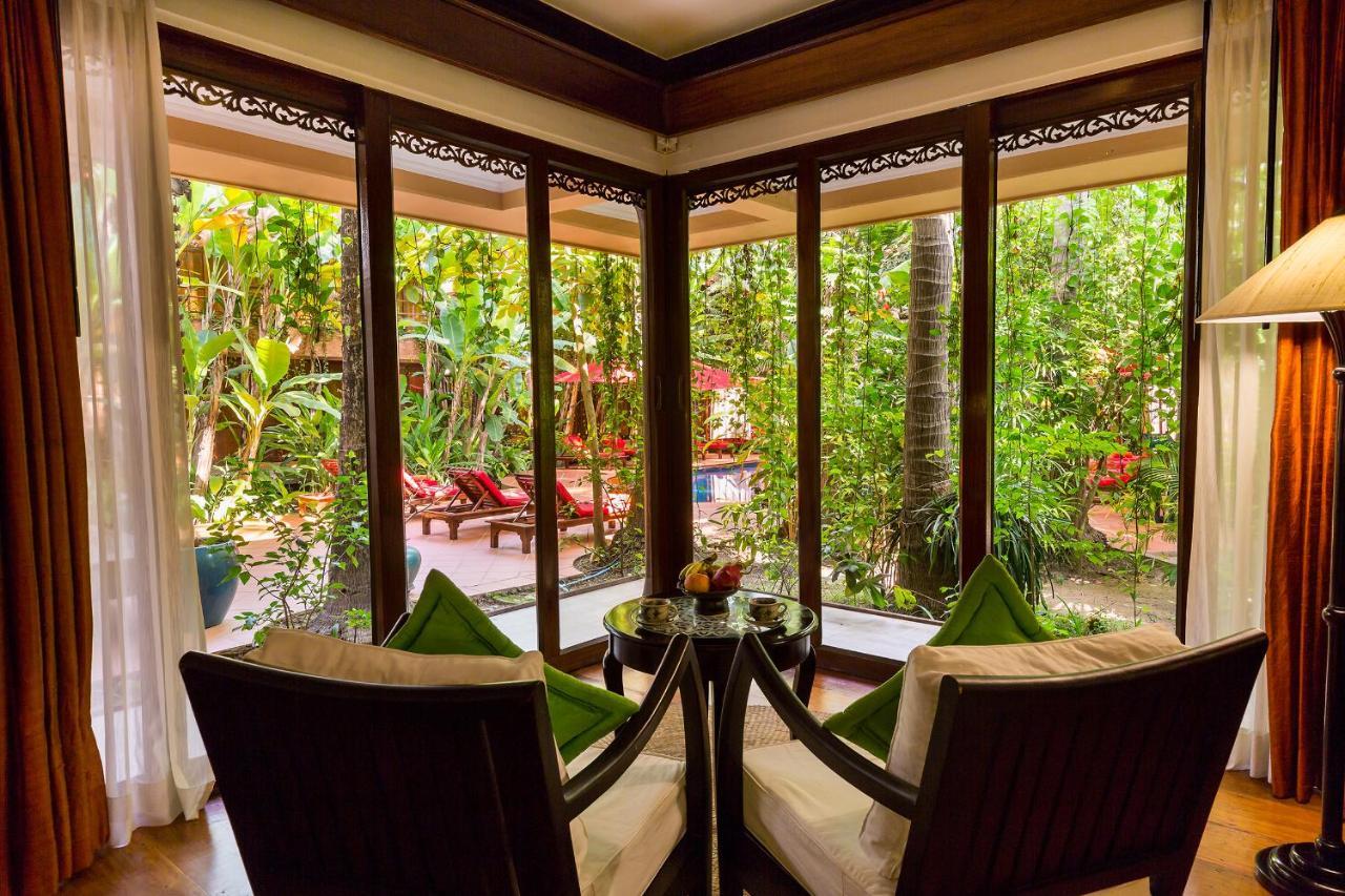Angkor Village Hotel Siem Reap Eksteriør bilde Living room at the Residence